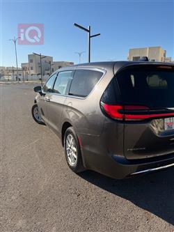 Chrysler Pacifica